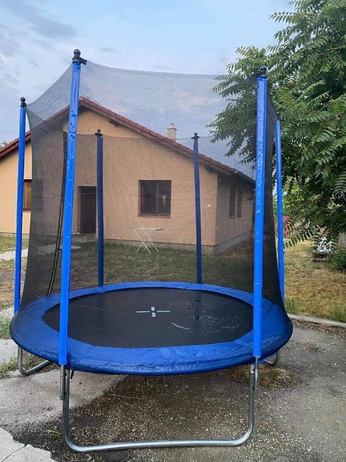 Dom Pri Kupalisku Thermalpark Na Malotejedskej Dunajská Streda Dış mekan fotoğraf