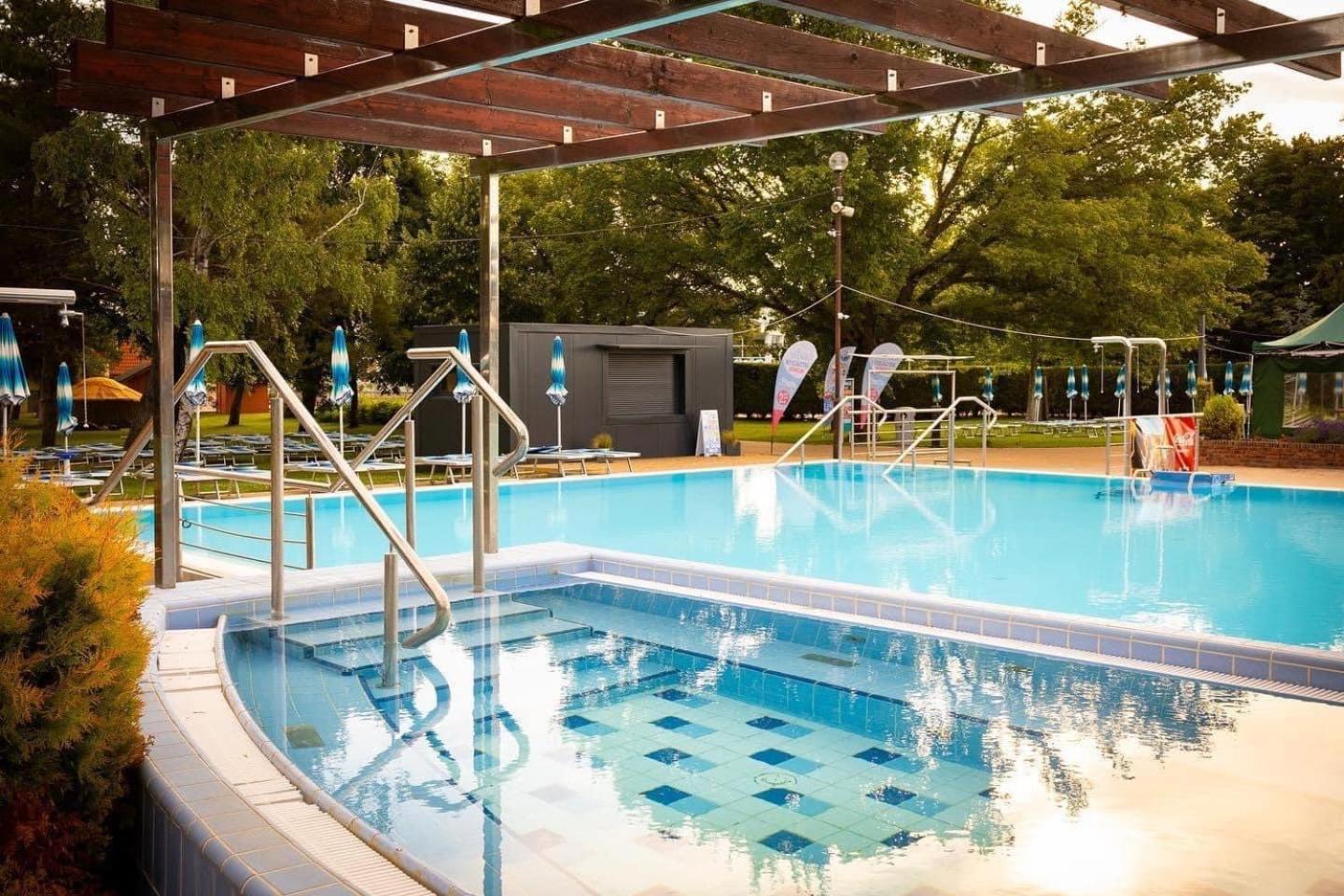 Dom Pri Kupalisku Thermalpark Na Malotejedskej Dunajská Streda Dış mekan fotoğraf